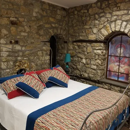 Vila Sigal Μπεράτ